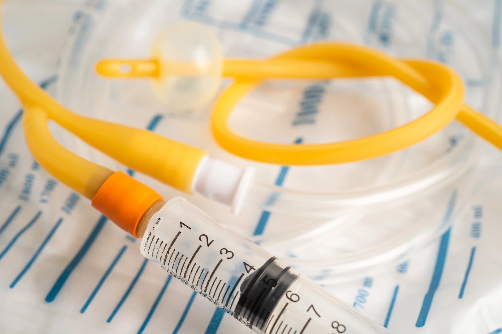 Mengenal Fungsi Selang Kateter