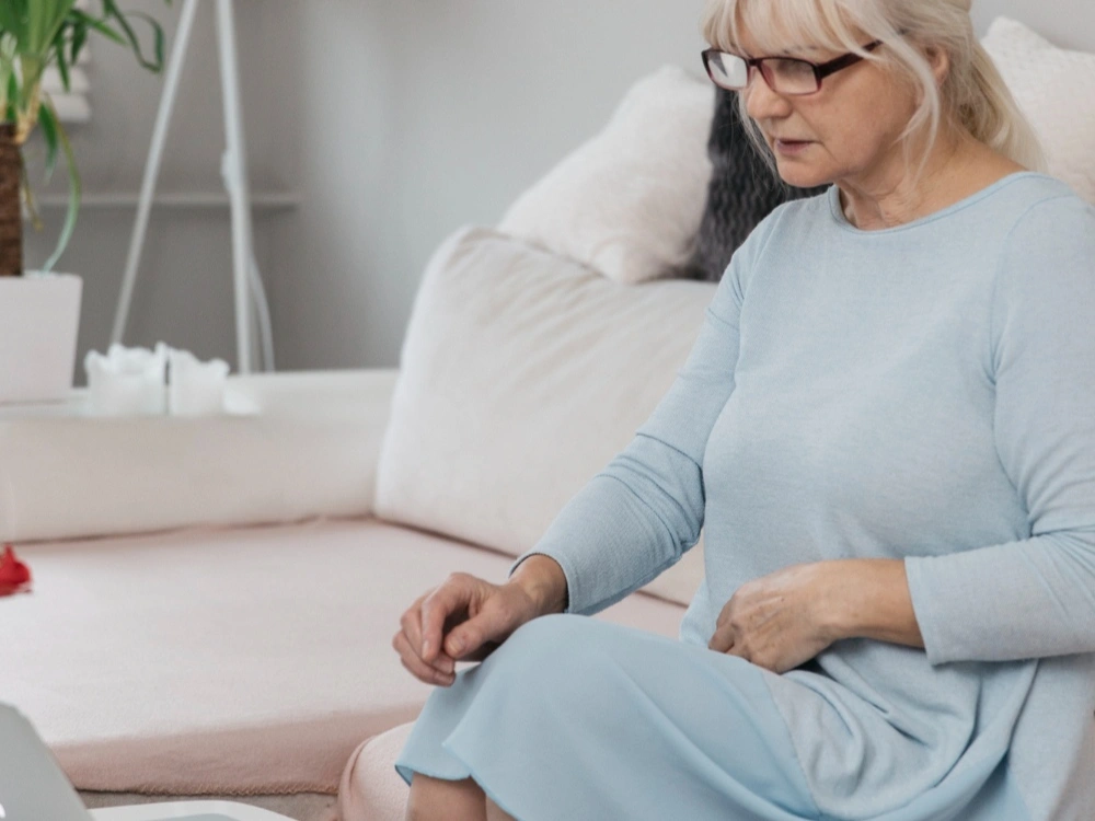 Cara Mengatasi Lansia Sulit BAB Sehari-hari