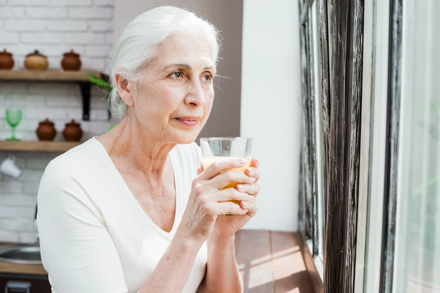 Pilihan Minuman Sehat untuk Lansia yang Bantu Tubuh Tetap Bugar Setiap Hari