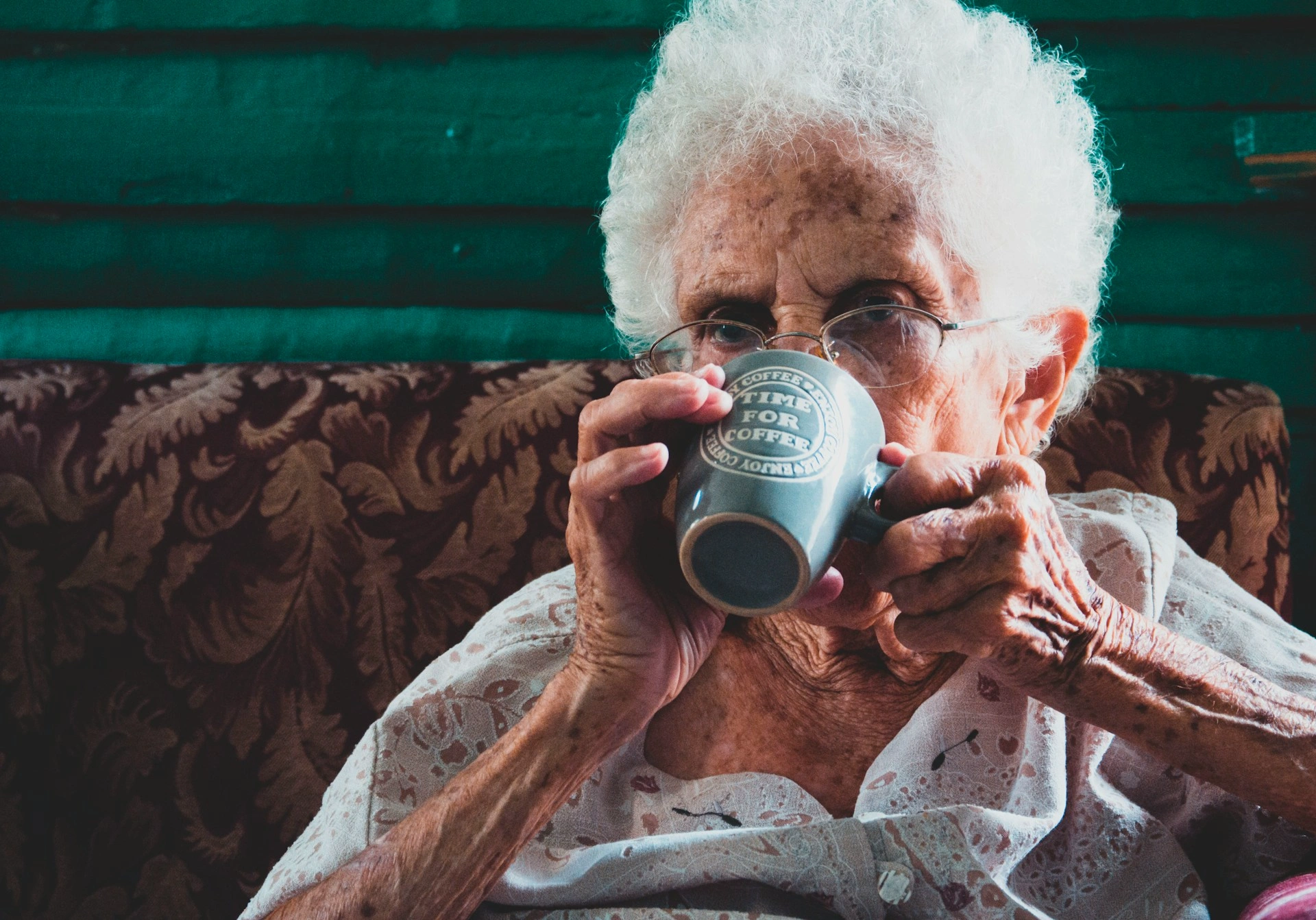 Rangkaian Aktivitas Pagi Lansia untuk Tubuh Lebih Bugar